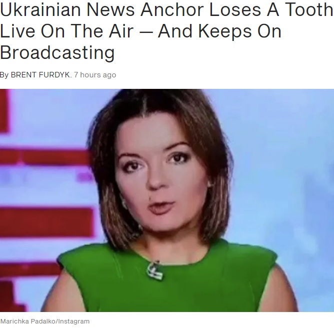 自身に起こったハプニングに女性キャスターは…（画像は『ET Canada　2020年7月18日付「Ukrainian News Anchor Loses A Tooth Live On The Air — And Keeps On Broadcasting」（Marichka Padalko/Instagram）』のスクリーンショット）