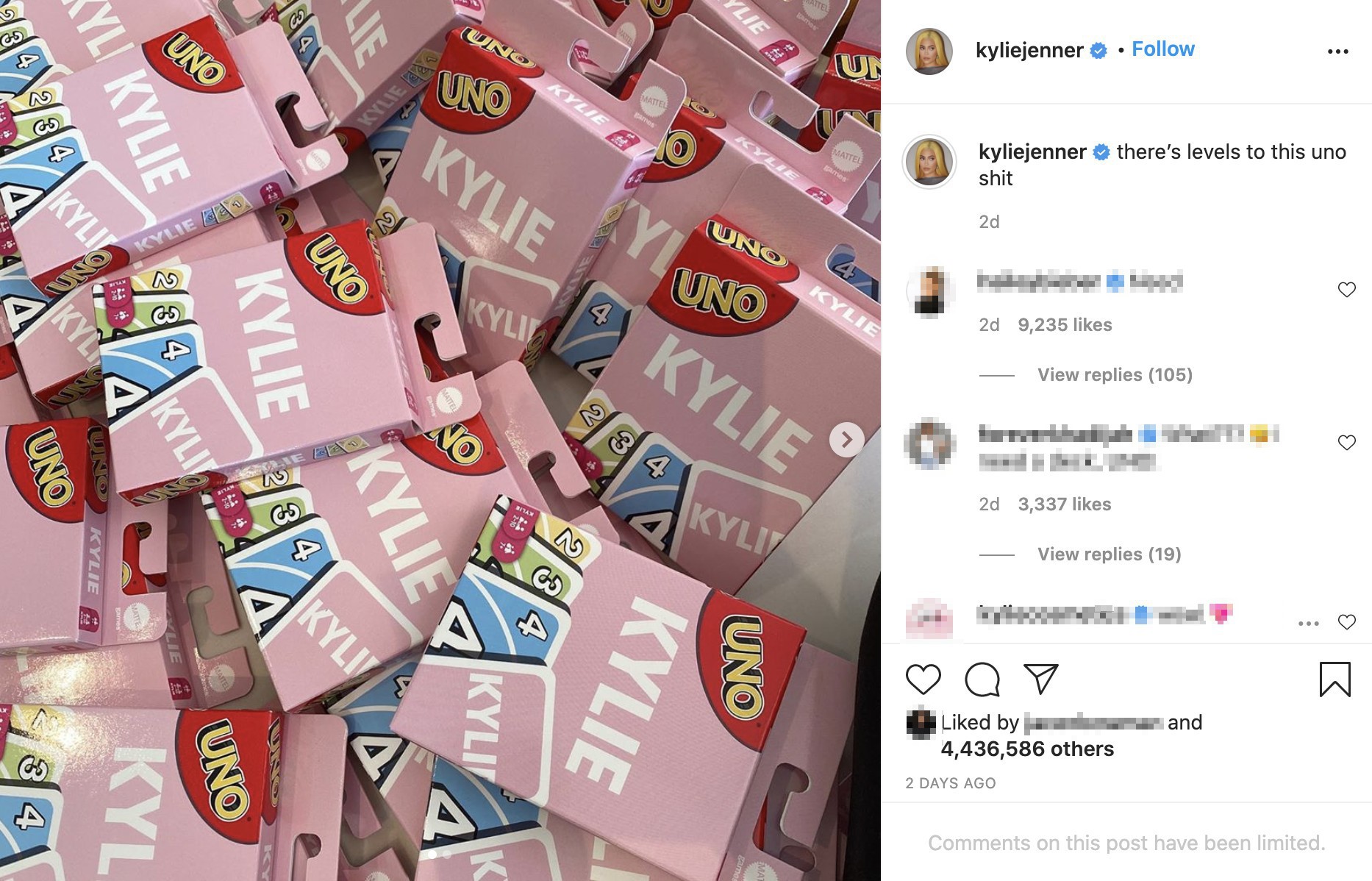 カイリーのために作られたオリジナルUNO（画像は『Kylie　2020年8月6日付Instagram「there’s levels to this uno shit」』のスクリーンショット）