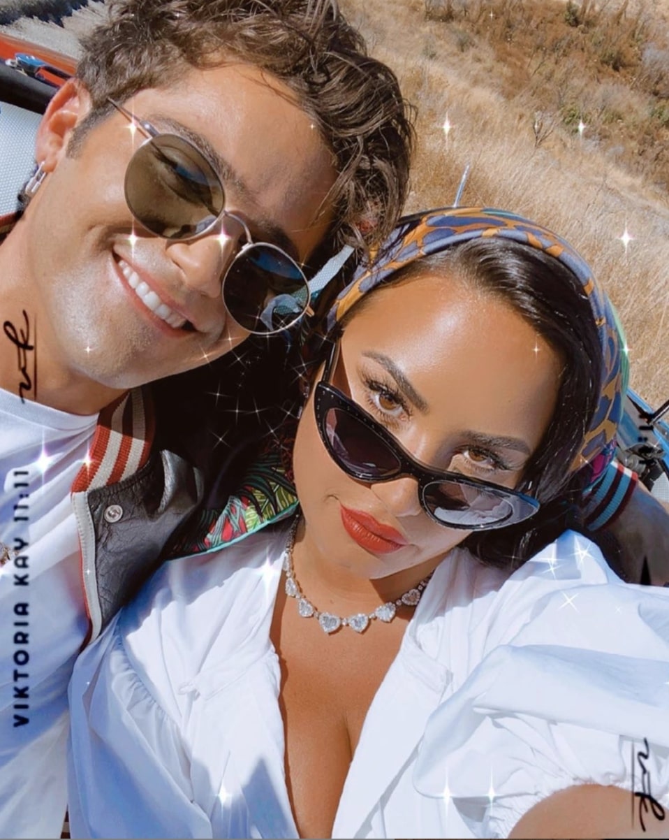 婚約者のツイートは「フェイク」とデミ・ロヴァート（画像は『Demi Lovato　2020年8月30日付Instagram「Making magic with bae」』のスクリーンショット）