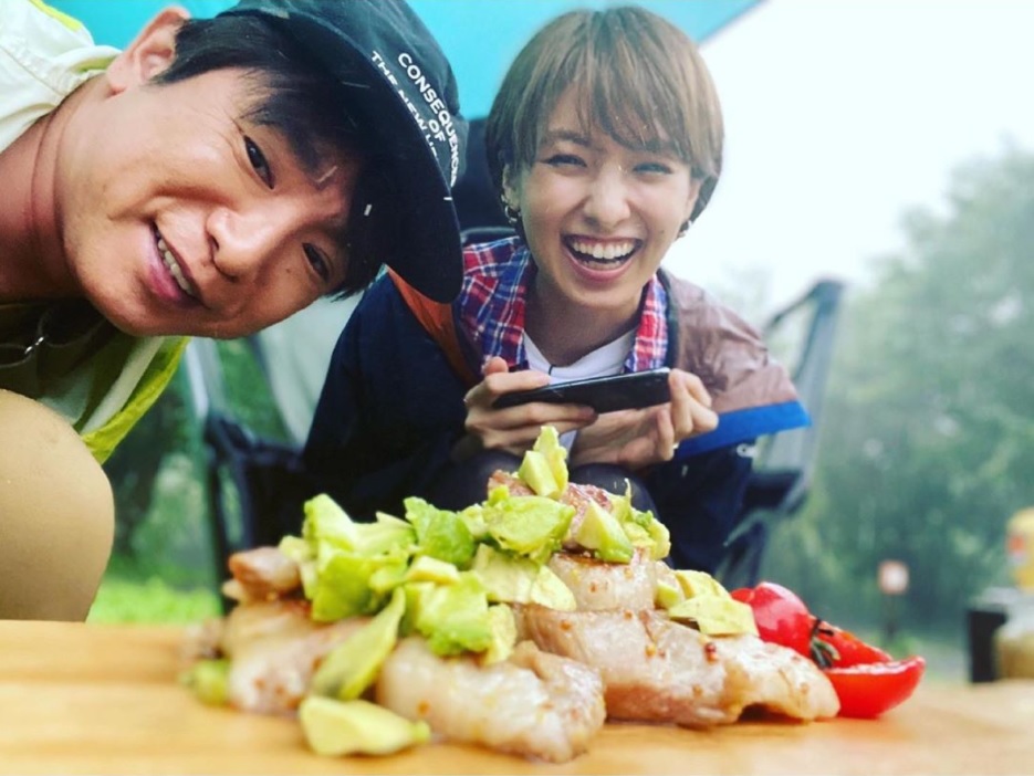 「初めて!!優さんの手料理食べました」と南明奈（画像は『南明奈　2020年8月7日付Instagram「明日8日（土）午前10:30～テレビ朝日《注文の多い初キャンプ》夫婦で出演します」』のスクリーンショット）