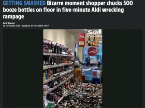 【海外発！Breaking News】スーパーマーケットで女が無言で酒瓶を投げ割り続ける　被害総額は約1350万円とも（英）＜動画あり＞