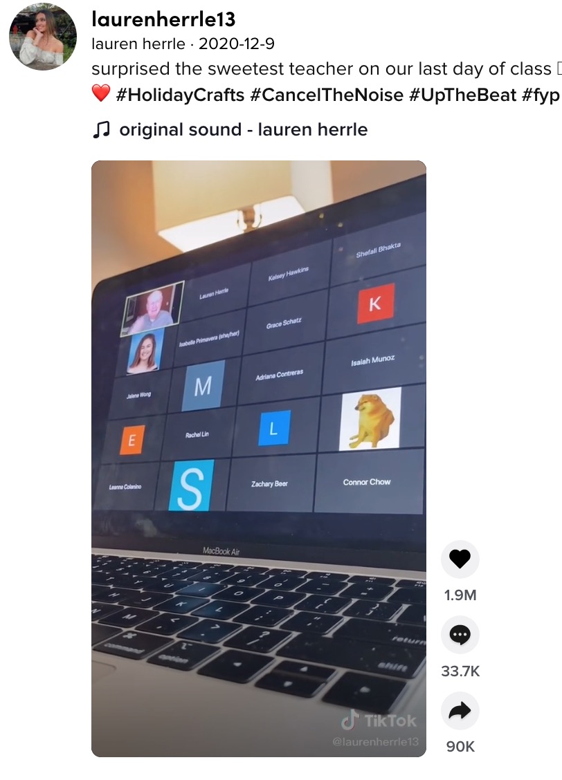 オンライン講義でカメラをオフにしたままの学生達（画像は『laurenherrle13　2020年12月9日付TikTok「surprised the sweetest teacher on our last day of class」』のスクリーンショット）