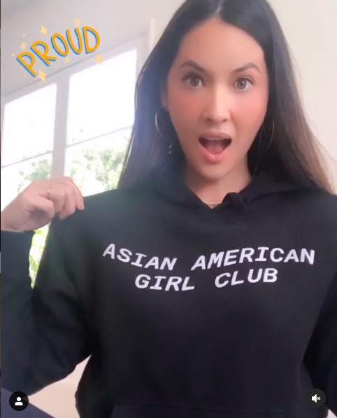 アジア系へのヘイトクライムを懸念し声をあげたオリヴィア・マン（画像は『L i v　2020年4月17日付Instagram「PROUD member of the ＠asianamericangirlclub」』のスクリーンショット）