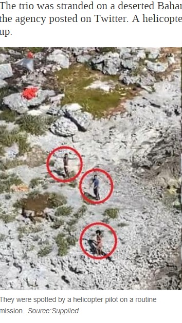 空中から確認された3人（画像は『news.com.au　2021年2月11日付「Trio rescued after being trapped on deserted Bahamas island for 33 days」（Source:Supplied）』のスクリーンショット）