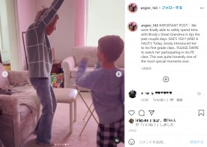 102歳とは思えない姿勢と動きで元気よく踊るジュリアさん（画像は『Angie Contreras　2021年3月4日付Instagram「IMPORTANT POST! - We were finally able to safely spend time with Brody’s Great Grandma in Ajo the past couple days」』のスクリーンショット）