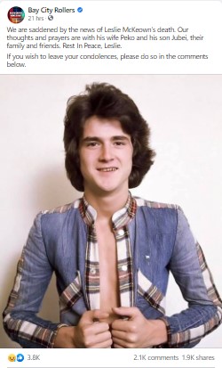 ベイ・シティ・ローラーズ公式Facebookでレスリーを追悼（画像は『Bay City Rollers　2021年4月22日付Facebook「We are saddened by the news of Leslie McKeown’s death.」』のスクリーンショット）