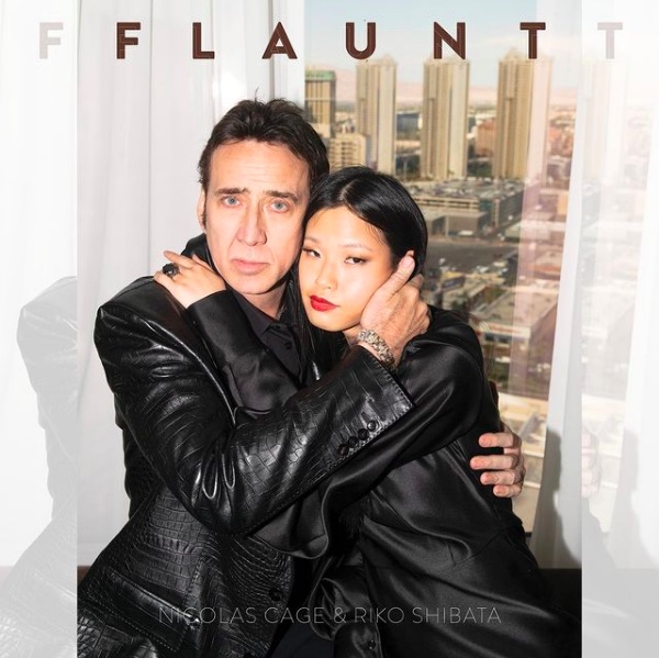 昨年10月、米誌の表紙モデルを務めたニコラスとリコさん（画像は『Flaunt Magazine　2021年10月21日付Instagram「Nicolas Cage and Riko Shibata cover The Magic Issue, out now.」』のスクリーンショット）