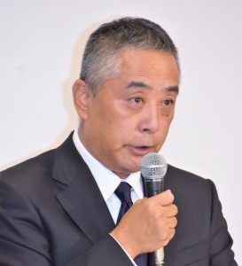 2019年7月、闇営業問題をめぐる会見での岡本昭彦社長