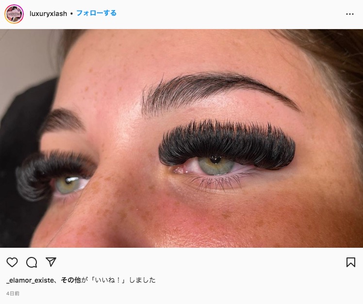 眉毛よりも圧倒的な存在感（画像は『Luxury Lash Supplier　2022年5月25日付Instagram「13-15 mega volume for the prettiest face」』のスクリーンショット）