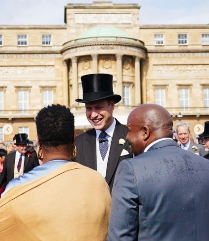 ウィリアム王子はシルクハットで正装（画像は『The Royal Family　2022年5月25日付Instagram「There was rain and shine at the final of this year’s Buckingham Palace Garden Parties!」』のスクリーンショット）