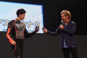 先輩・後輩ウルトラマンの共演　松本大輝とつるの剛士