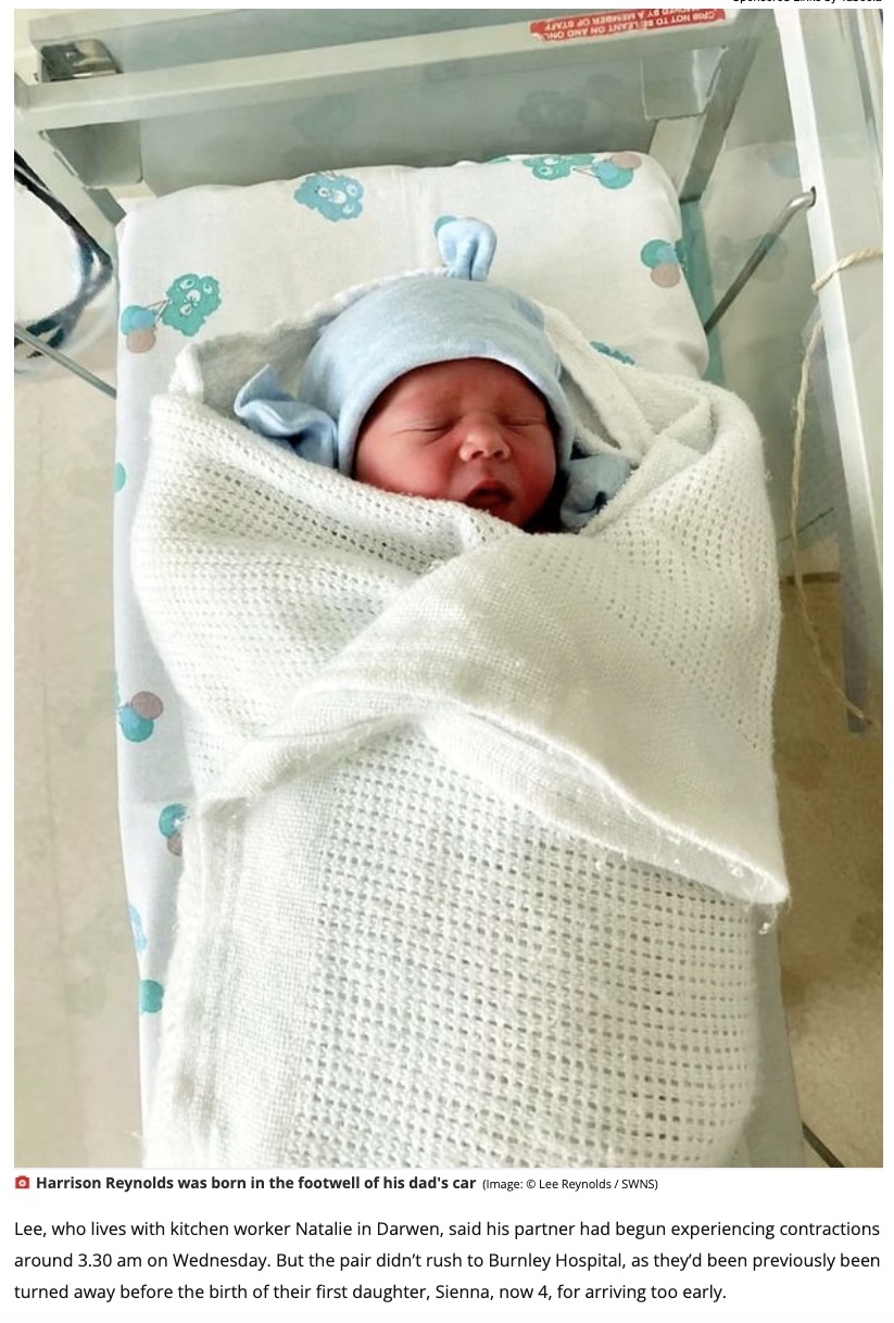 高速道路で誕生した男児（画像は『Liverpool Echo　2022年7月30日付「New baby ‘shot out’ as mum travelled at 70mph on motorway」（Image: （C）Lee Reynolds / SWNS）』のスクリーンショット）