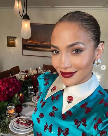 「2022年は最高の年のひとつだった」とジェニファー・ロペス（画像は『Jennifer Lopez　2022年12月26日付Instagram「Merry Christmas!!!!」』のスクリーンショット）