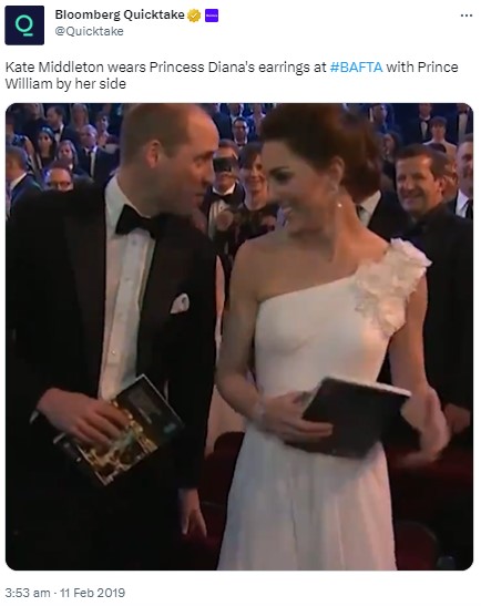2019年の授賞式では、ドレスの肩に花のディテールが施されていた（画像は『Bloomberg Quicktake　2019年2月11日付Twitter「Kate Middleton wears Princess Diana’s earrings at ＃BAFTA」』のスクリーンショット）
