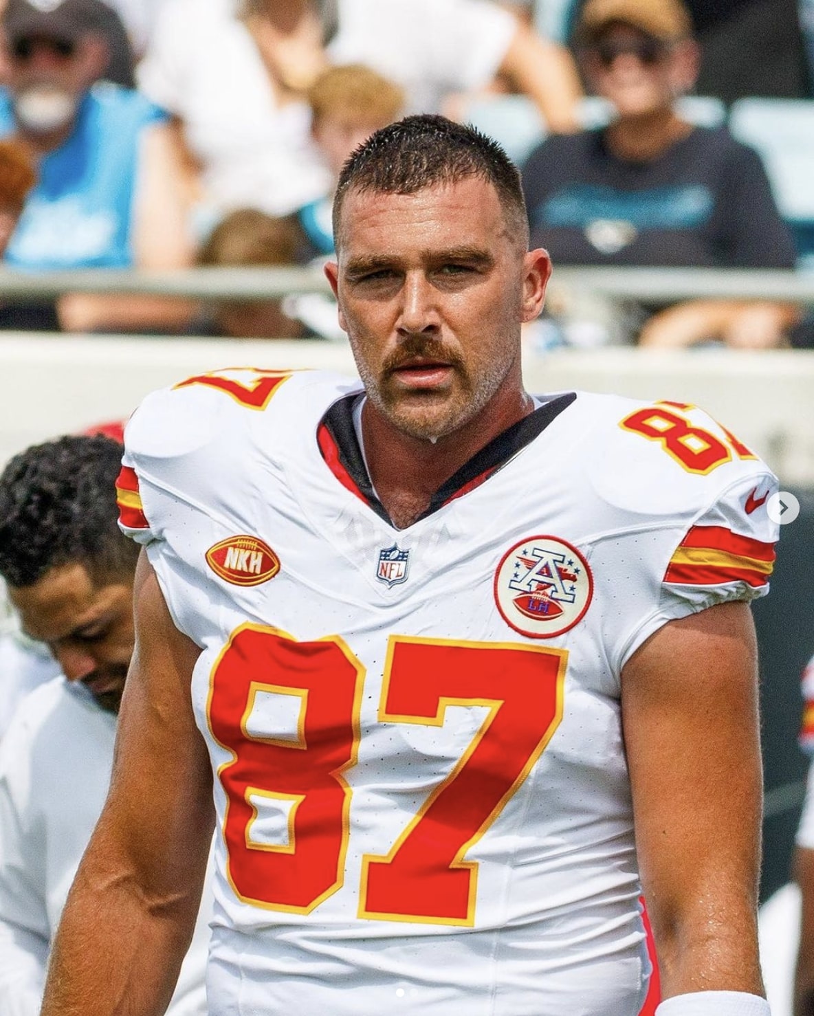 テイラーと交際が噂されているトラヴィス・ケルシー選手（画像は『Travis Kelce　2023年9月23日付Instagram「In the heat of it all」』のスクリーンショット）