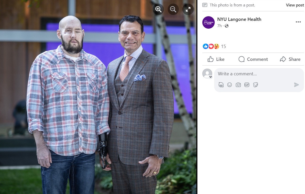 ニューヨーク州の「ニューヨーク大学ランゴーン医療センター（NYU Langone Health）」の形成外科医エドゥアルド・ロドリゲス氏と術後のアーロンさん（画像は『NYU Langone Health　2023年11月10日付Facebook「Aaron James, who survived a 7,200-volt electric shock」』のスクリーンショット）