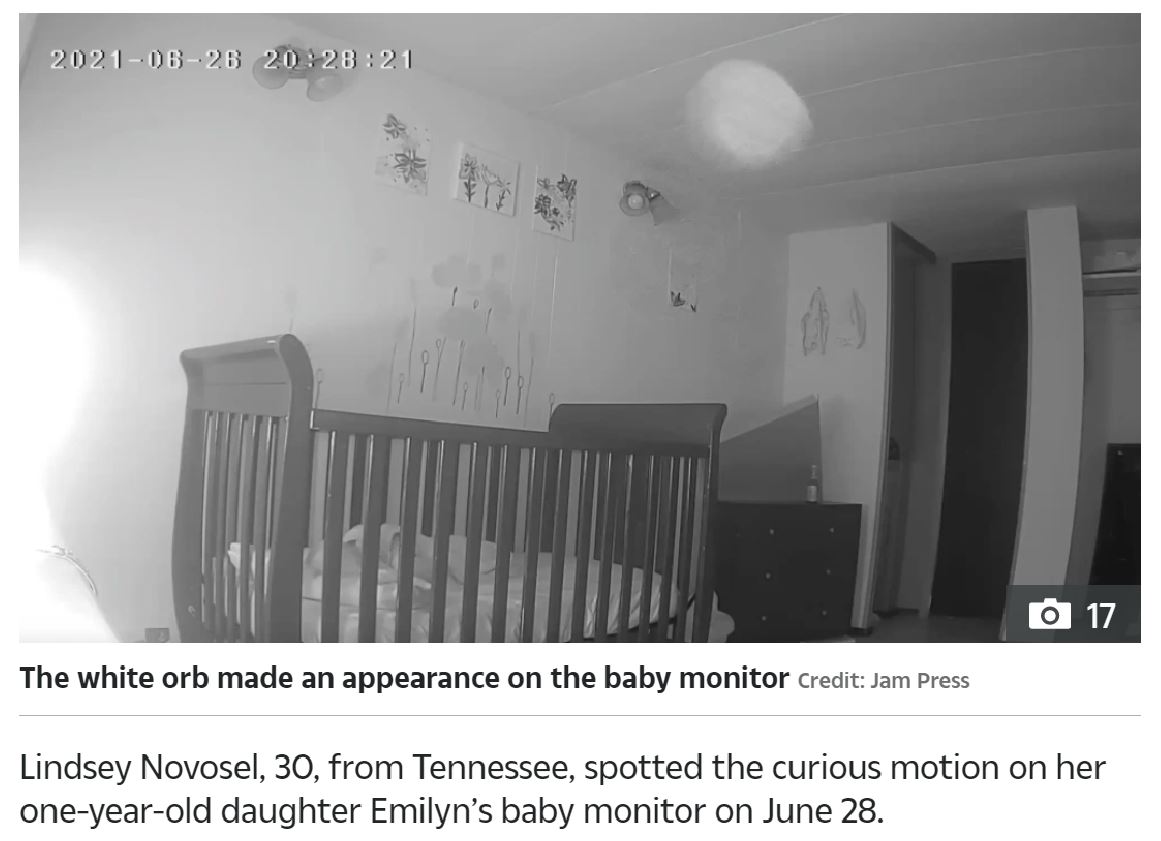 米テネシー州のある家で2021年6月、1歳娘の部屋に設置したベビーモニターが謎の白い光を捉える。のちに、前住人が死去していたことが明らかになったという（『The Sun US　「SPOOKY! Terrified mom spots ‘ghost’ on her daughter’s baby monitor after hearing steps…then discovers someone died in her house」（Credit: Jam Press）』より）