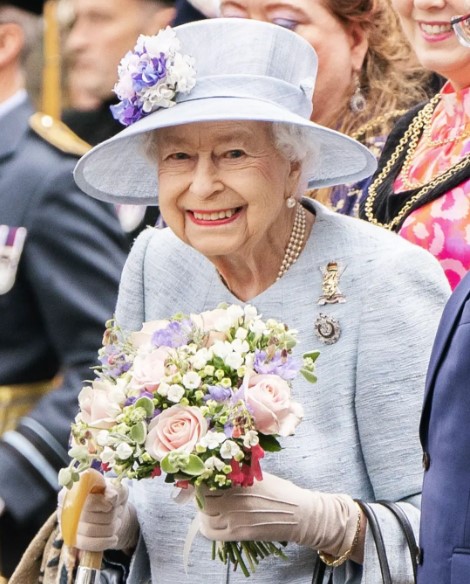 2022年9月に96歳で崩御したエリザベス女王。英国で母の日を記念し、チャールズ国王と女王の親子ショットが公開された（『The Royal Family　Instagram「Today we remember the incredible life and legacy of Her Majesty Queen Elizabeth II, on what would have been her 97th birthday.」』より）