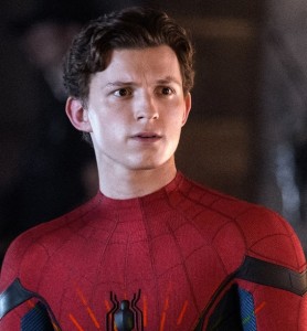スパイダーマンのピーター・パーカー役で一躍スターになったトム。ゼンデイヤはトムの人生が変化するのを「目の当たりにした」と語った（『Spider-Man　Instagram「Wishing a very happy birthday to Peter ＃1: Tom Holland!」』より）