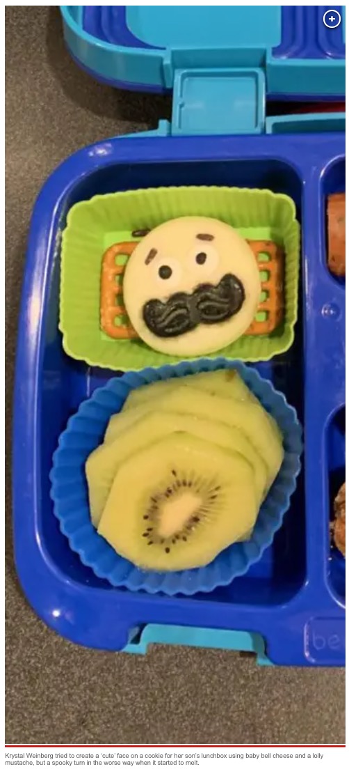 2019年9月、米ワシントン州在住の母親が8歳息子のために作った“キャラ弁”。昼食時にはゾンビのようになり、息子は「ガチで怖かった」と吐露していた（『New York Post　「Epic fail: My cute lunchbox treat turned into a ‘horror scene’」』より）