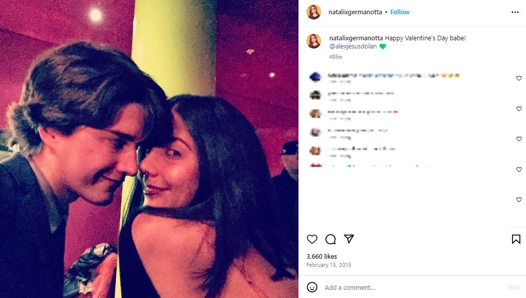 ガガの妹ナタリーさん（右）と恋人のアレックスさん。2人は6月1日に米メイン州で結婚式を挙げた（『Natali Germanotta Dolan　Instagram「Happy Valentine’s Day babe!」』より）