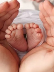 【海外発！Breaking News】超音波検査に映る赤ちゃん、羊水の中で勢いよく“おしっこ”（チュニジア）＜動画あり＞