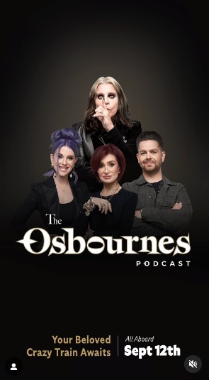 オズボーン一家がホストを務めるポッドキャスト『The Osbournes』。最新エピソードでは、TikTokのダンス動画が話題になった（『Osbourne Media House　Instagram「Unleash the chaos!」』より）