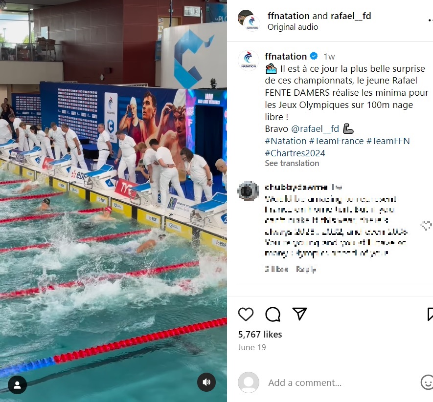 フランスでパリ五輪の出場切符をかけて行われた水泳競技の選手選考会。赤い水泳キャップを被った選手が出場権を獲得したが…（『Fédération Française Natation　Instagram「Il est à ce jour la plus belle surprise de ces championnats,」』より）